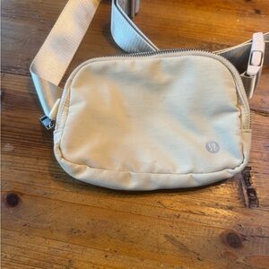 Lululemon Athletica Beige Belt Bag